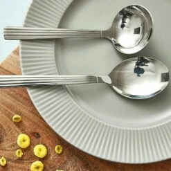 Voorkant -Dorre Verkoop aida groovy saladelepel roestvrij staal 2